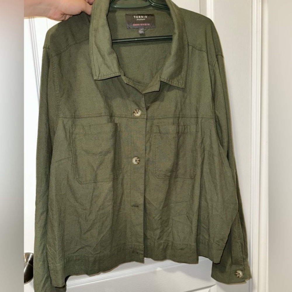 Torrid Lightweight Button-Up Jacket | Oversized Fit